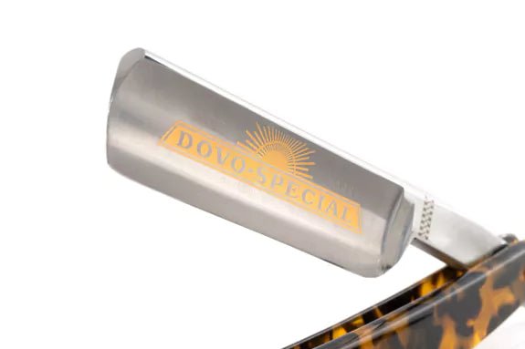 DOVO straight razor special close up