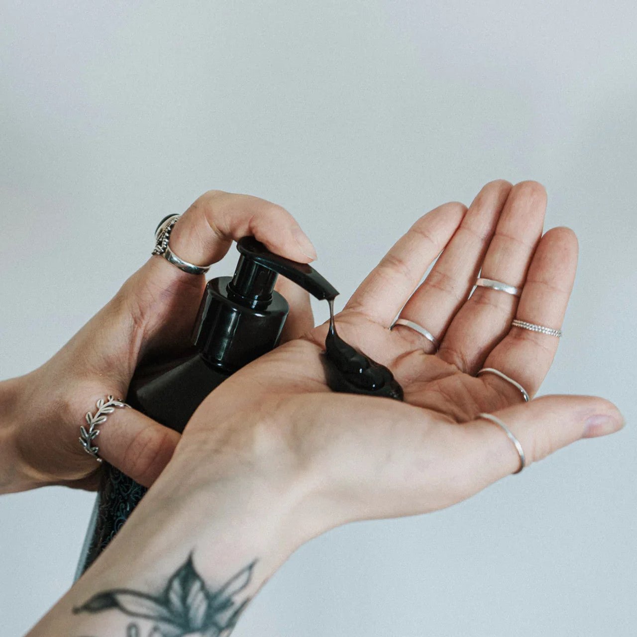 Apothecary 87 Botanical Shampoo in use 
